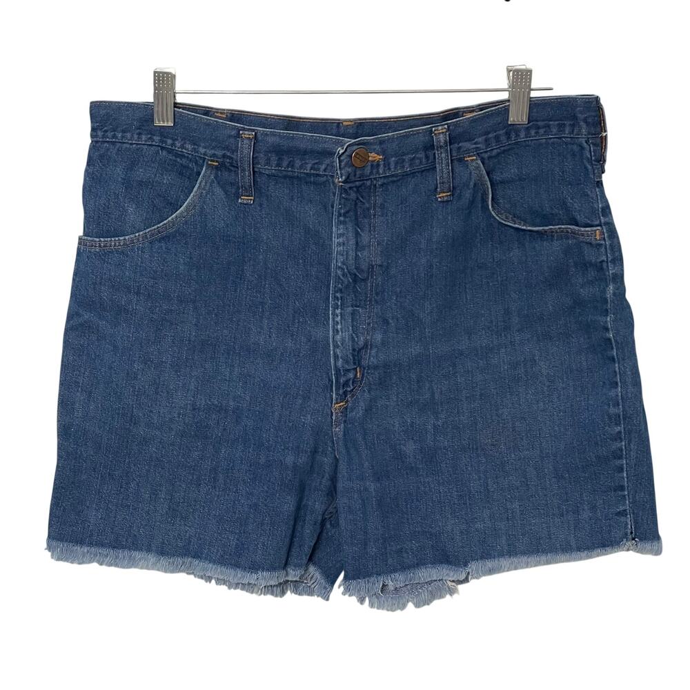 Vintage Women's Wrangler Cutoff Denim Shorts Size 38 Western Cowgirl Americana